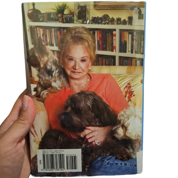 Sweet Vengeance book by Fern Michaels (Hardcover) - Picture 2 of 3